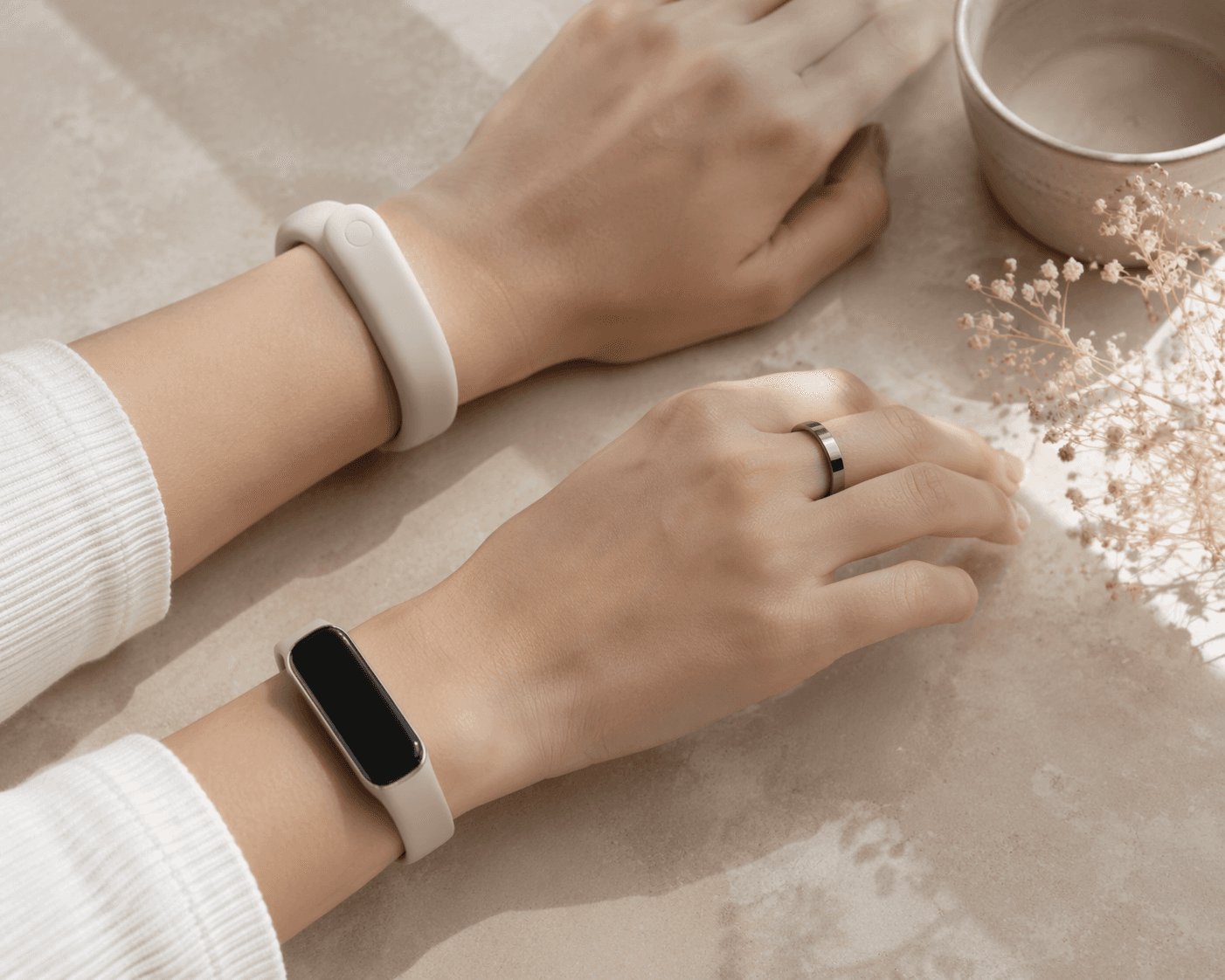 Fitness Tracker vs Smart Ring vs Screenless Band: Which Form Factor Is Best for Women?